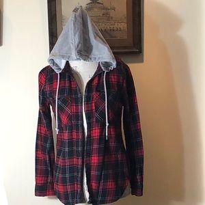 Polly & Esther Shirt Button Down Red/Black Plaid M